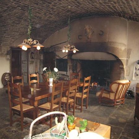 Chateau De Flee Semur-en-Auxois Exterior foto
